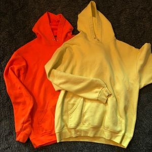 2 fruit of the loom safety hoodies